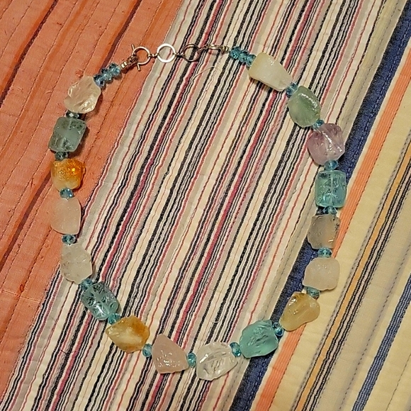 Chunky Glass Beaded Necklace - Picture 1 of 7